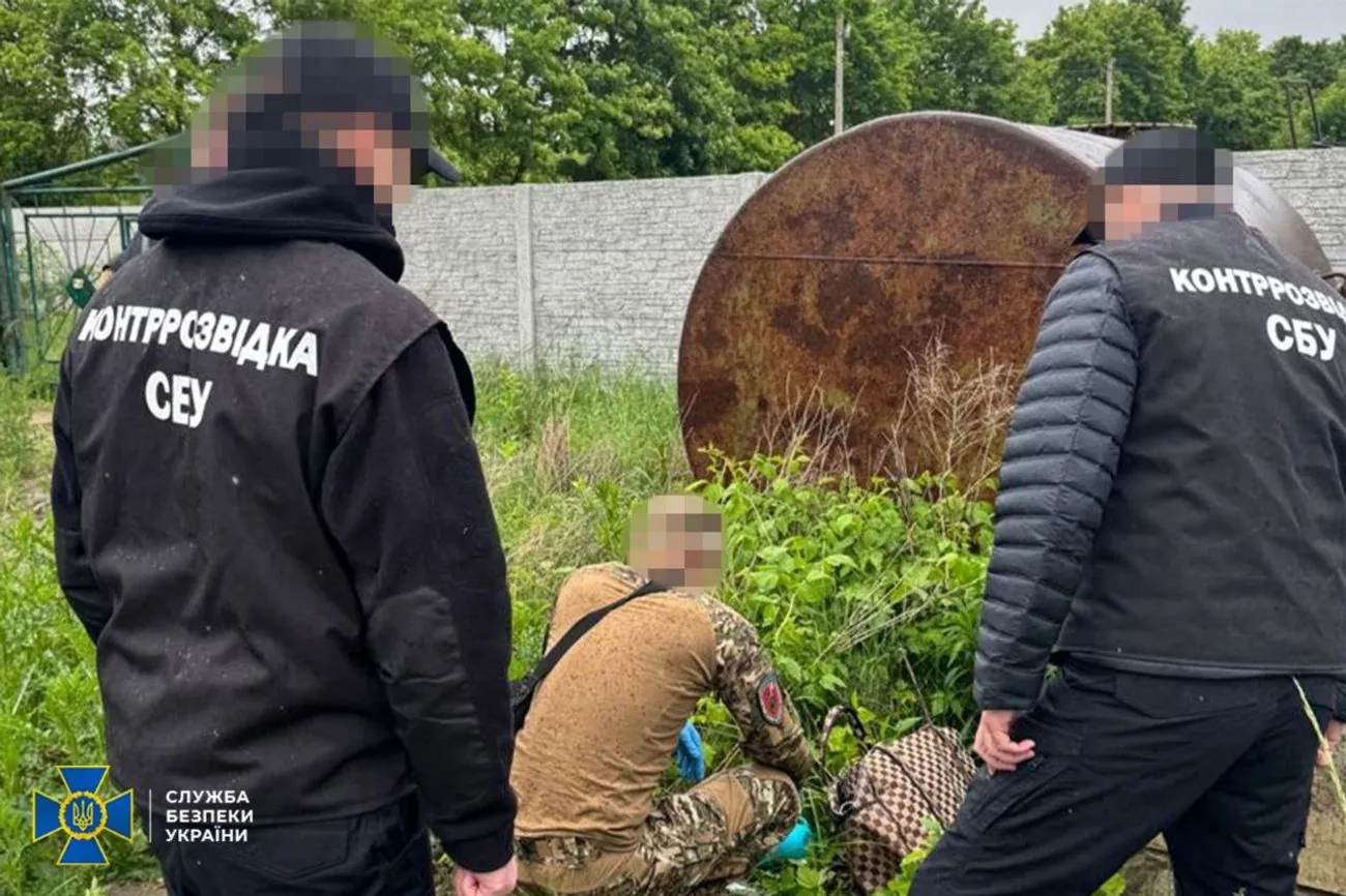 На Івано-Франківщині СБУ запобігла теракту: 15-річну дівчину змушували підірвати бомбу 2 На Івано-Франківщині СБУ запобігла теракту: 15-річну дівчину змушували підірвати бомбу