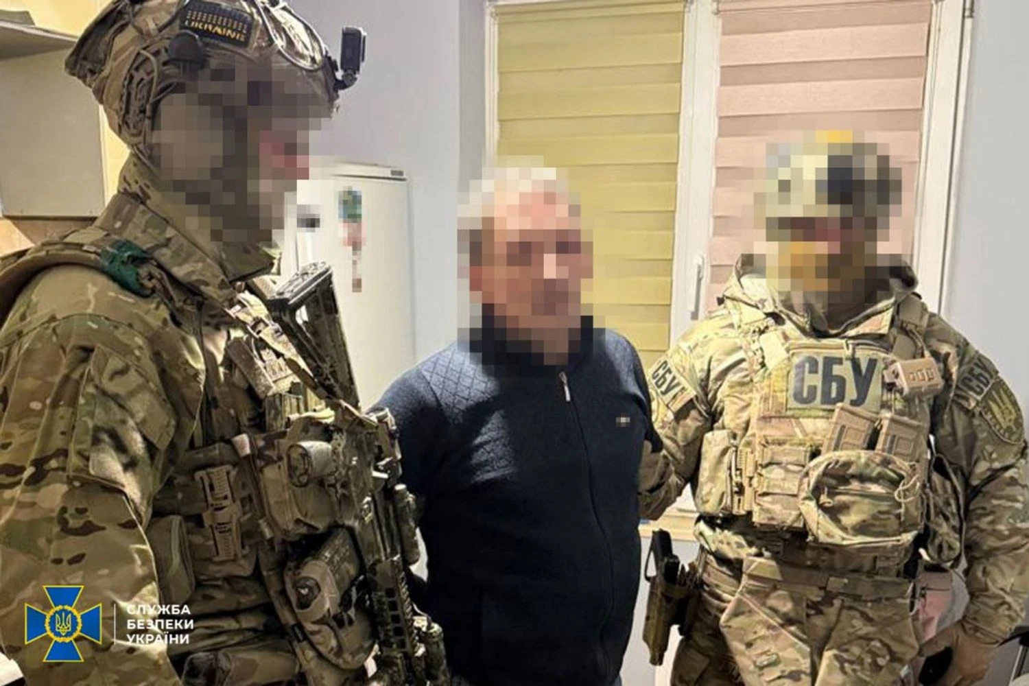 Збирали дані про наслідки удару "Орєшніком": на заході України затримали агентів російської розвідки 2 Збирали дані про наслідки удару "Орєшніком": на заході України затримали агентів російської розвідки