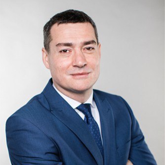 Російський олігарх Григоришин, його друг Півоваров та їх “Укррічфлот” продовжують "вимивати" гроші в самому центрі Києва