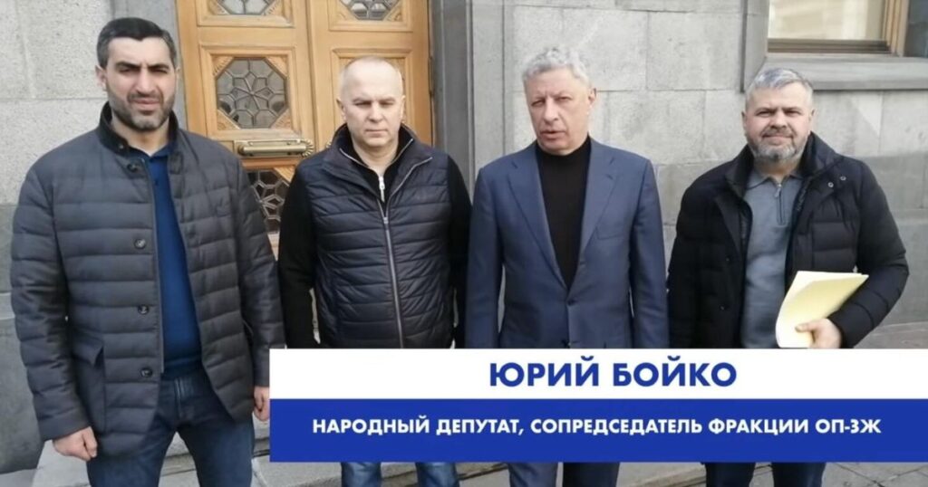 Нардеп Григорій Мамка купив елітний джип і приховав його вартість. Така автівка коштує понад 3 млн грн 2 Нардеп Григорій Мамка купив елітний джип і приховав його вартість. Така автівка коштує понад 3 млн грн