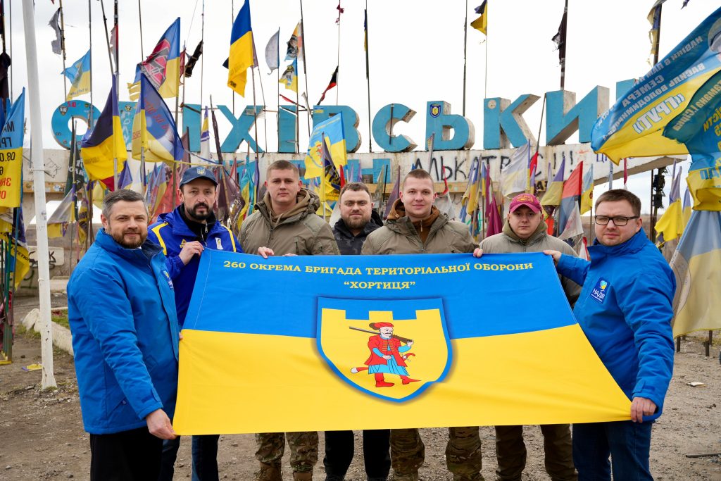 390-та місія на передову: фонд «Надія» та Валерій Дубіль передали допомогу підрозділам на Запорізькому та Покровському напрямках