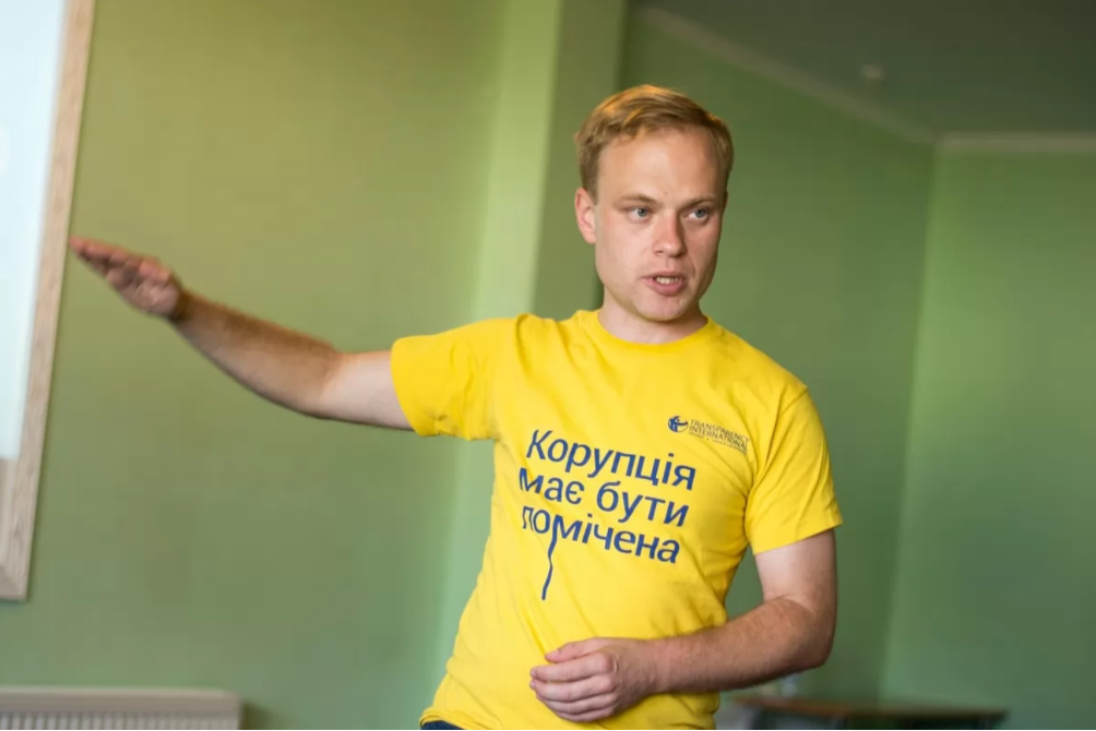Мартина Богуславець – антикорупціонерка з подвійним дном 15 Мартина Богуславець – антикорупціонерка з подвійним дном
